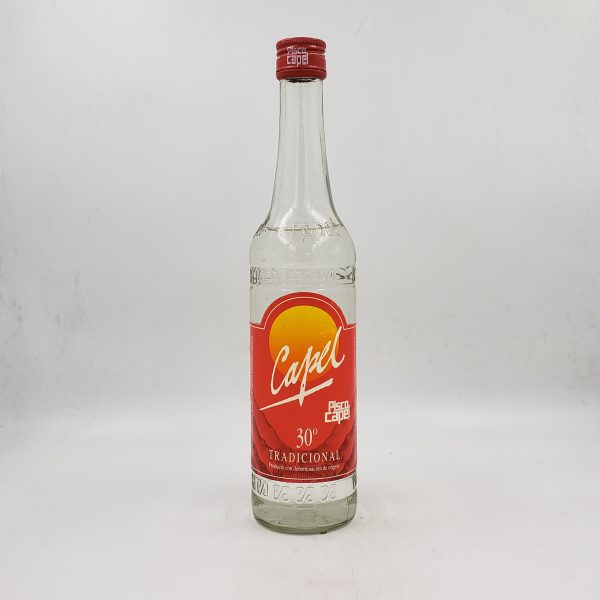 Capel - Pisco Tradicional 30º (Producto con D.O.) - 645cc